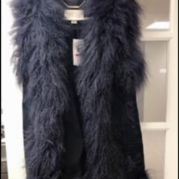 Fur vest - Picture 1 of 5